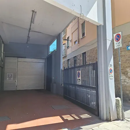 Flat Moon Over Florence, Terrace, Free Parking, Glutenfree Area Apartament