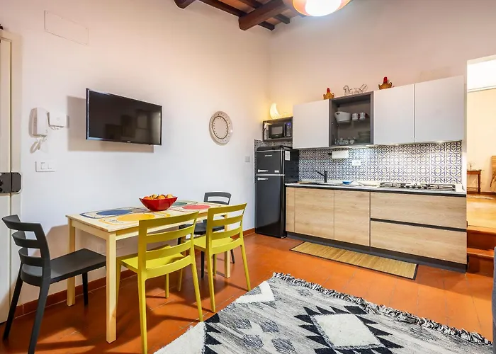 Flat Moon Over Florence, Terrace, Free Parking Apartment Florenz