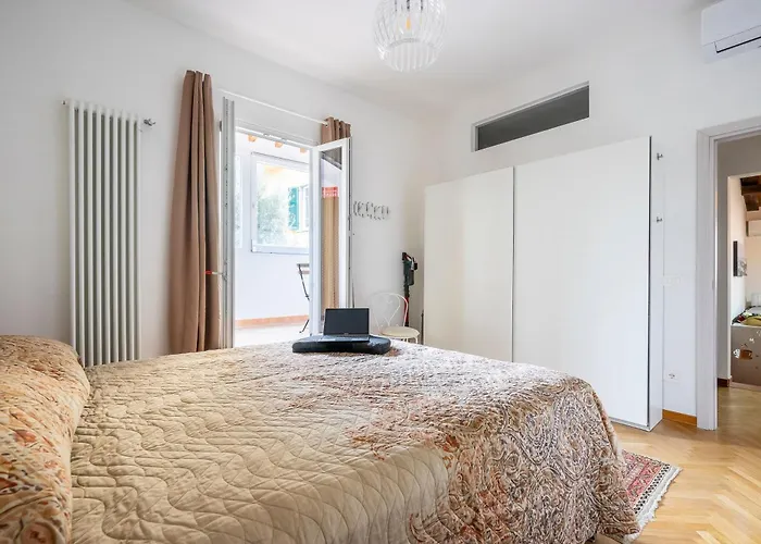 Apartment Flat Moon Over Florence, Terrace, Free Parking Florenz